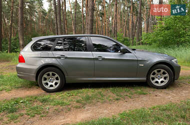 Универсал BMW 3 Series 2011 в 