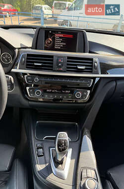 Седан BMW 3 Series 2016 в 