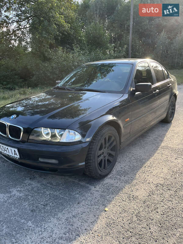 Седан BMW 3 Series 2000 в Маневичах