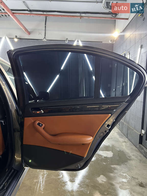 Седан BMW 3 Series 2005 в Одесі