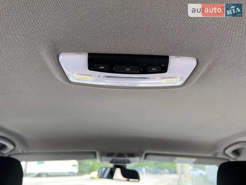 Универсал BMW 3 Series 2018 в Львове фото 18 Универсал BMW 3 Series 2018 в Львове