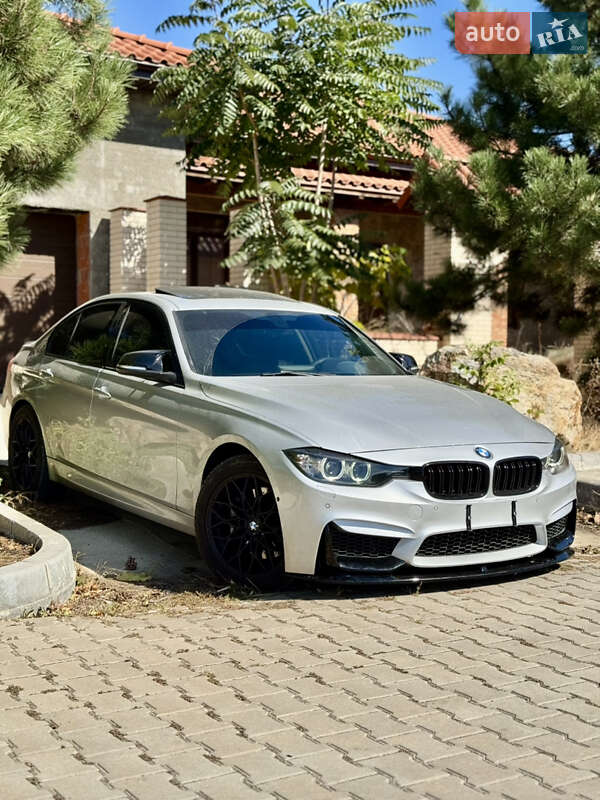 BMW 3 Series 2012