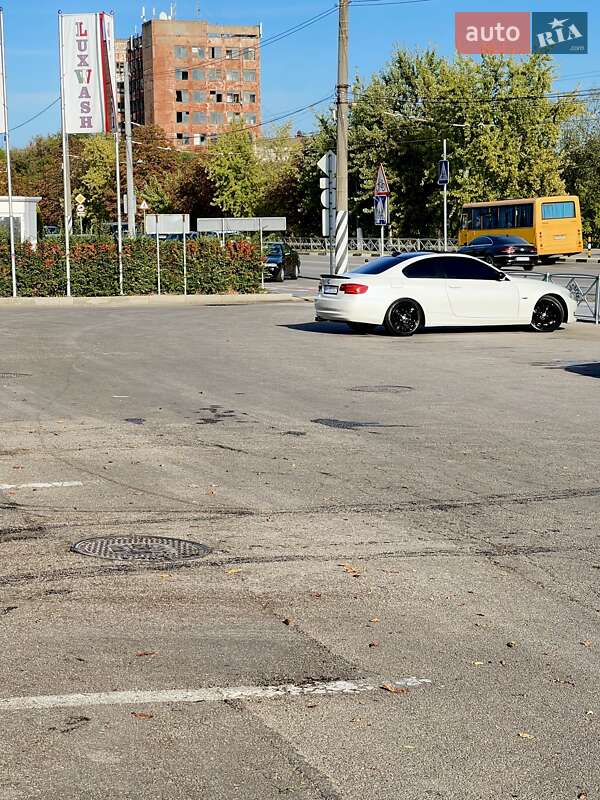 Купе BMW 3 Series 2012 в Кропивницком