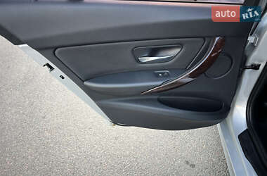 Седан BMW 3 Series 2012 в 