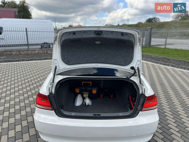 Купе BMW 3 Series 2007 в Рокитном