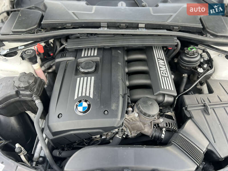 Купе BMW 3 Series 2007 в Рокитном