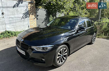 Седан BMW 3 Series 2017 в Киеве