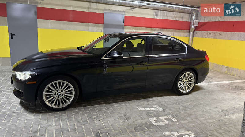 Седан BMW 3 Series 2013 в Килии фото 8 Седан BMW 3 Series 2013 в Килии