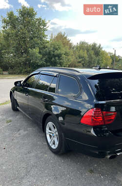 Универсал BMW 3 Series 2010 в Захарьевке