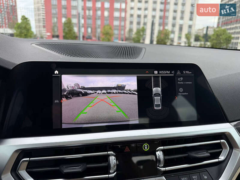 Седан BMW 3 Series 2019 в Киеве