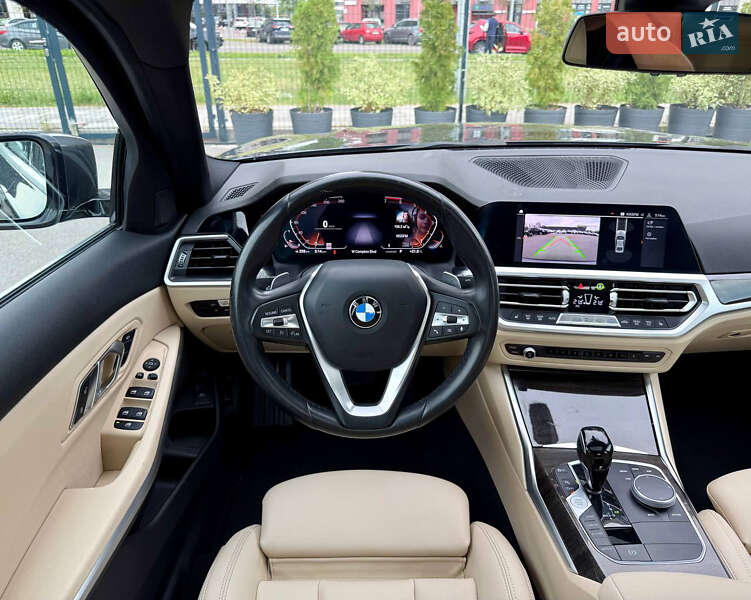 Седан BMW 3 Series 2019 в Киеве