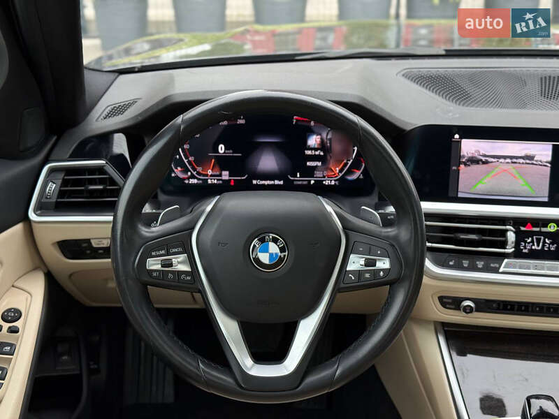 Седан BMW 3 Series 2019 в Киеве