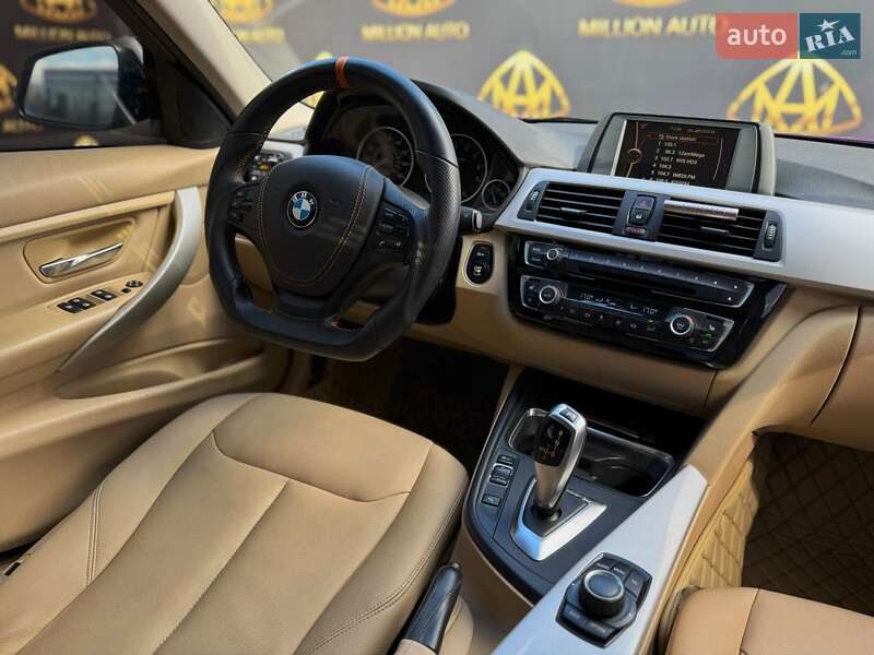 Седан BMW 3 Series 2014 в Києві