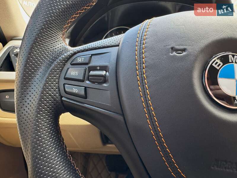 Седан BMW 3 Series 2014 в Києві