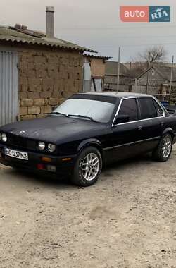 Седан BMW 3 Series 1989 в Тарутине