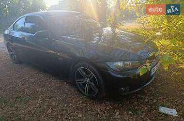 Купе BMW 3 Series 2009 в 