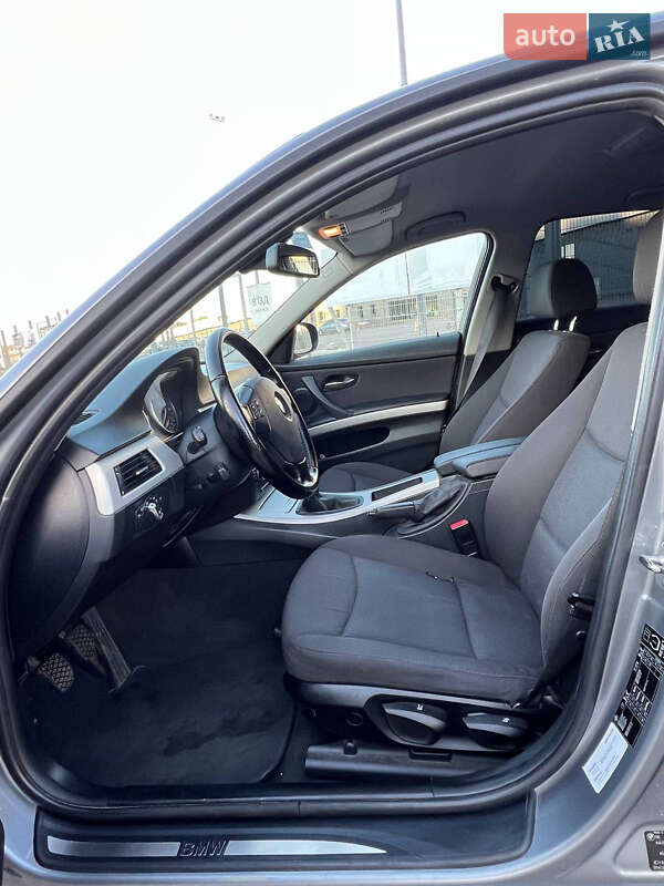Седан BMW 3 Series 2009 в Львове фото 31 Седан BMW 3 Series 2009 в Львове