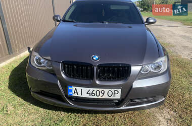 Седан BMW 3 Series 2005 в Березані