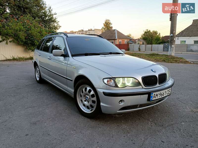 Универсал BMW 3 Series 2002 в Ахтырке
