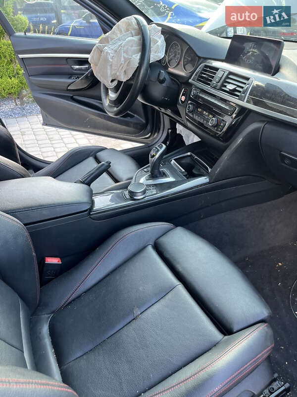 Седан BMW 3 Series 2017 в Львове