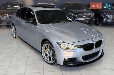 Седан BMW 3 Series 2016 в Одессе