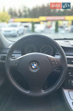 Седан BMW 3 Series 2008 в 