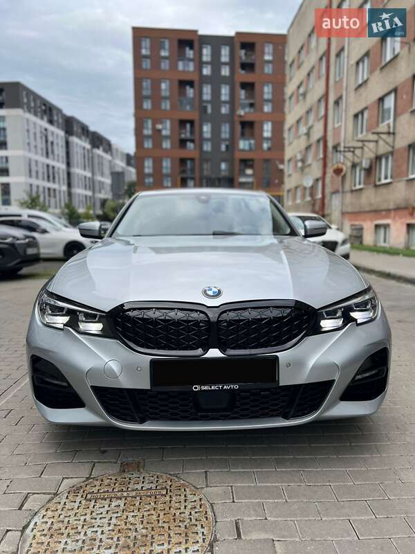 BMW 3 Series 2021