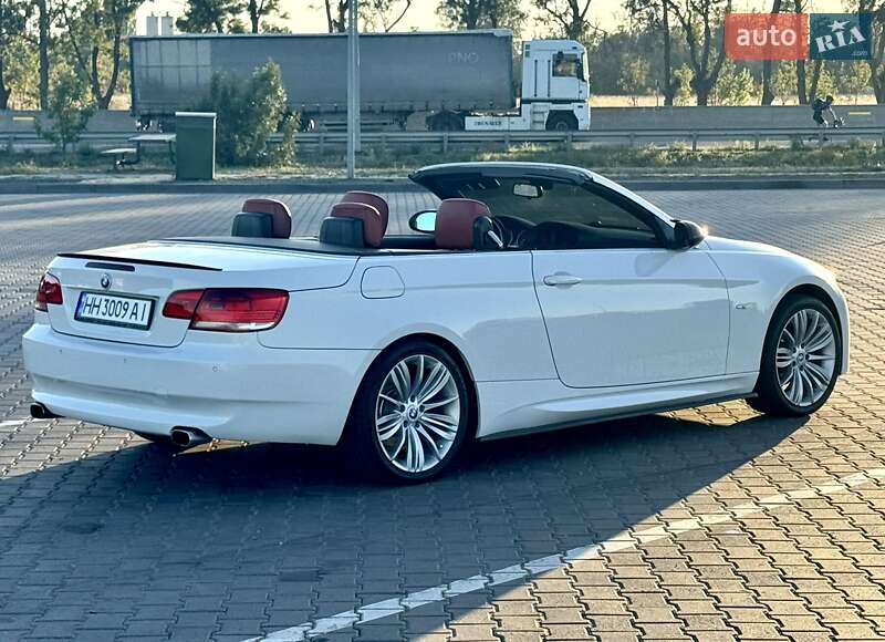 Кабриолет BMW 3 Series 2007 в Одессе