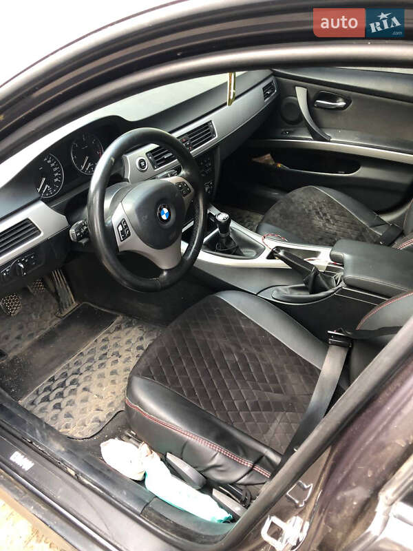 Седан BMW 3 Series 2005 в Ізмаїлі фото 11 Седан BMW 3 Series 2005 в Ізмаїлі