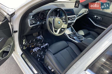 Седан BMW 3 Series 2019 в 