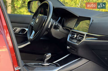 Седан BMW 3 Series 2019 в 