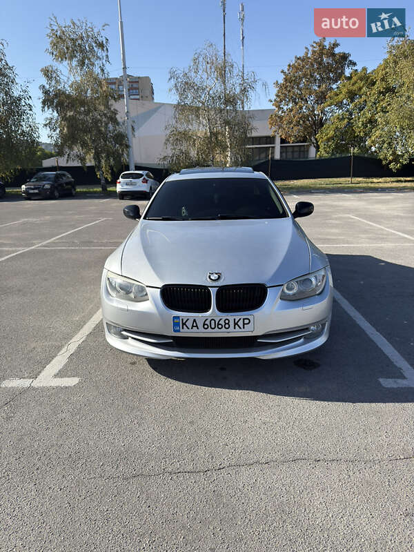 Купе BMW 3 Series 2011 в Запорожье фото 2 Купе BMW 3 Series 2011 в Запорожье