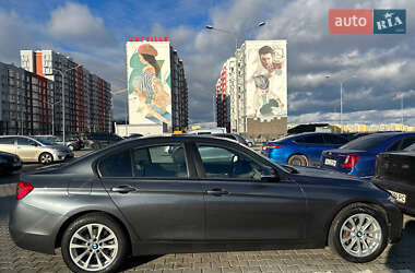 Седан BMW 3 Series 2017 в Одессе