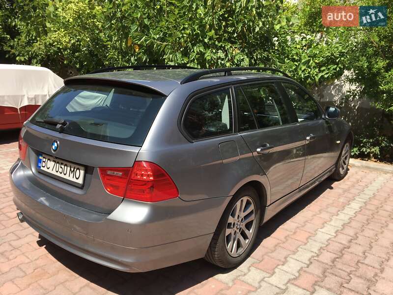 Універсал BMW 3 Series 2009 в Львові фото 108 Універсал BMW 3 Series 2009 в Львові