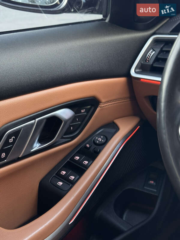 Седан BMW 3 Series 2020 в Виннице