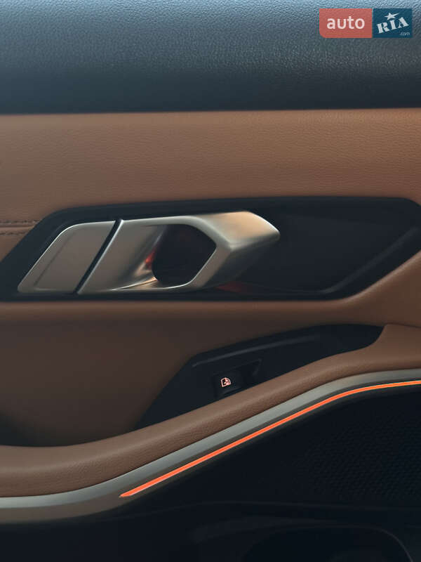 Седан BMW 3 Series 2020 в Виннице