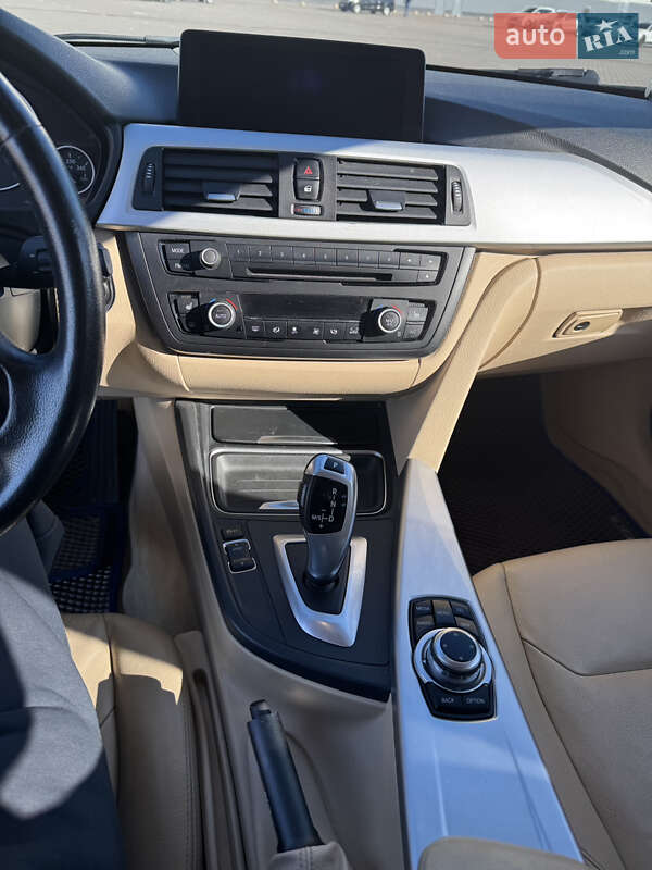 Седан BMW 3 Series 2013 в Киеве фото 19 Седан BMW 3 Series 2013 в Киеве