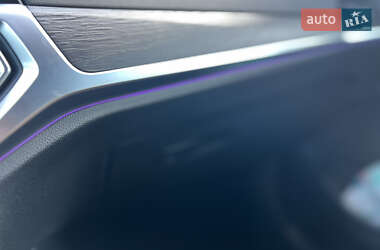 Седан BMW 3 Series 2021 в 