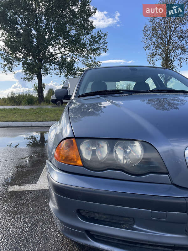 Седан BMW 3 Series 2000 в Луцьку