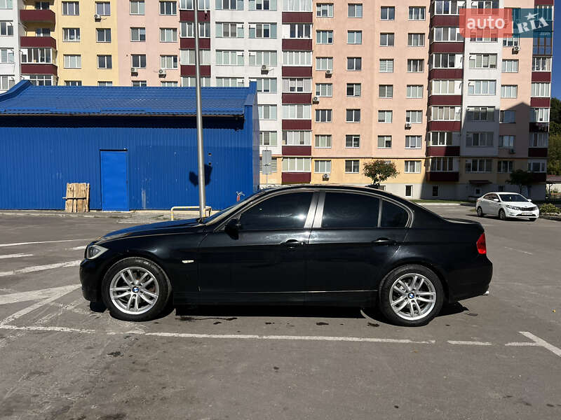 Седан BMW 3 Series 2008 в Каменец-Подольском фото 4 Седан BMW 3 Series 2008 в Каменец-Подольском