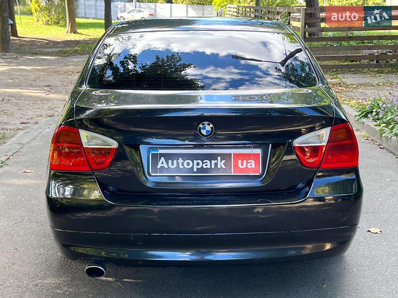 Седан BMW 3 Series 2006 в Києві