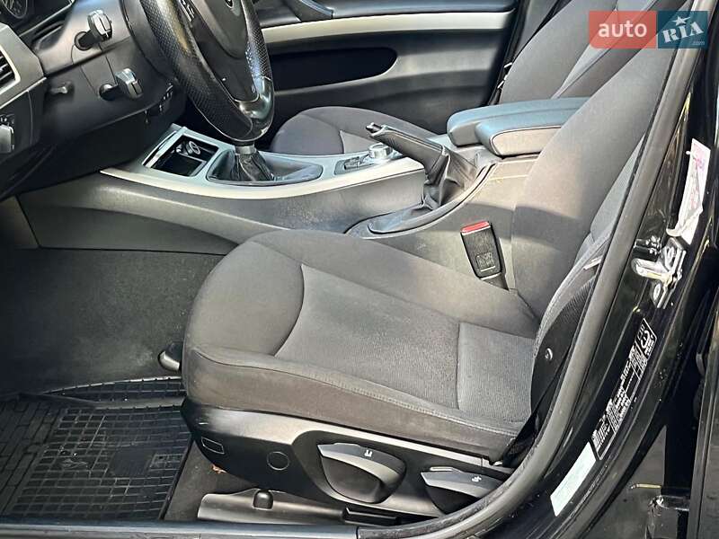 Седан BMW 3 Series 2006 в Києві