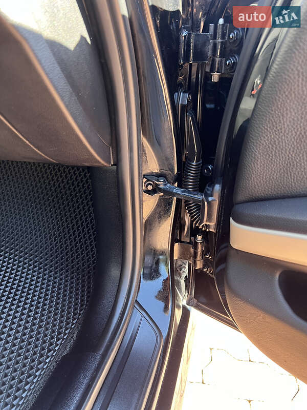 Универсал BMW 3 Series 2012 в Черновцах