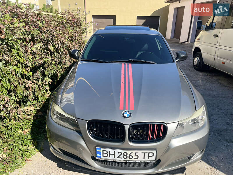 Седан BMW 3 Series 2010 в Одессе фото 31 Седан BMW 3 Series 2010 в Одессе