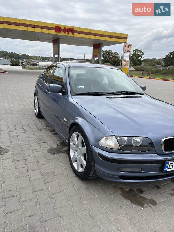 Седан BMW 3 Series 2001 в Белогорье фото 3 Седан BMW 3 Series 2001 в Белогорье