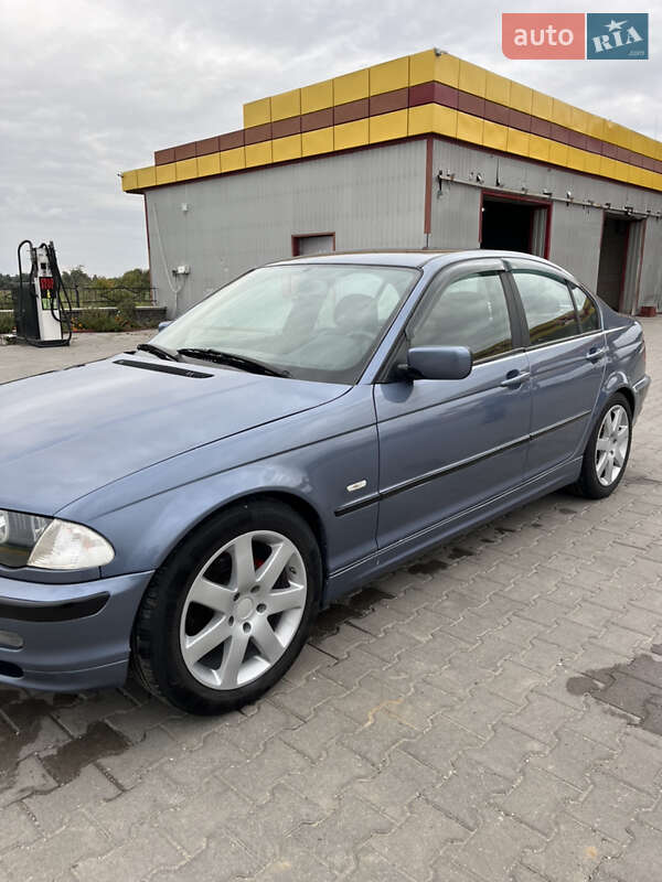 Седан BMW 3 Series 2001 в Белогорье фото 12 Седан BMW 3 Series 2001 в Белогорье