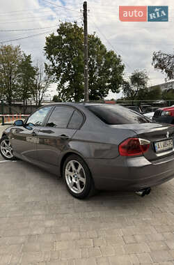 Седан BMW 3 Series 2005 в  фото 6 Седан BMW 3 Series 2005 в