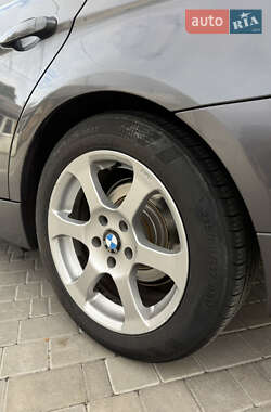Седан BMW 3 Series 2005 в  фото 9 Седан BMW 3 Series 2005 в