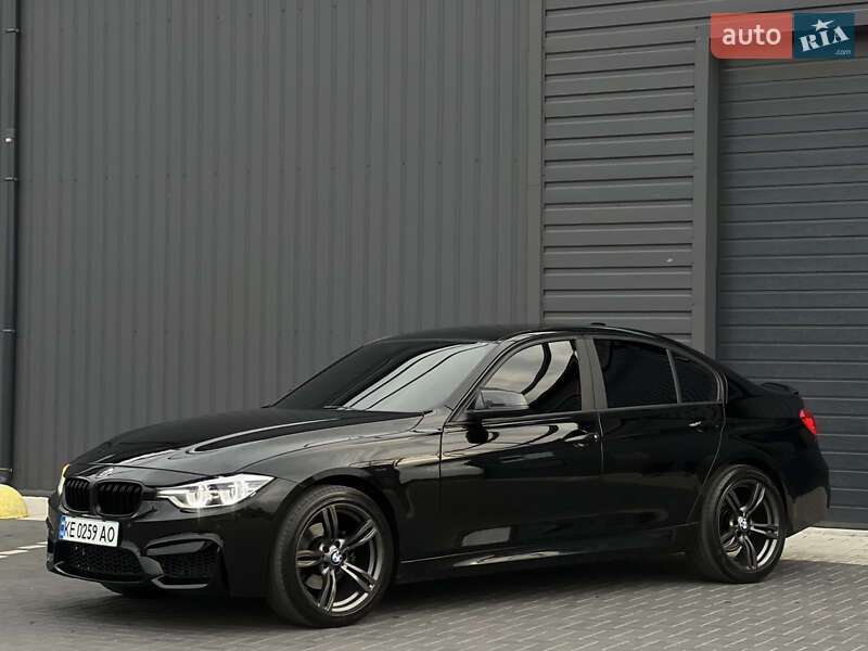 Седан BMW 3 Series 2013 в Кропивницком
