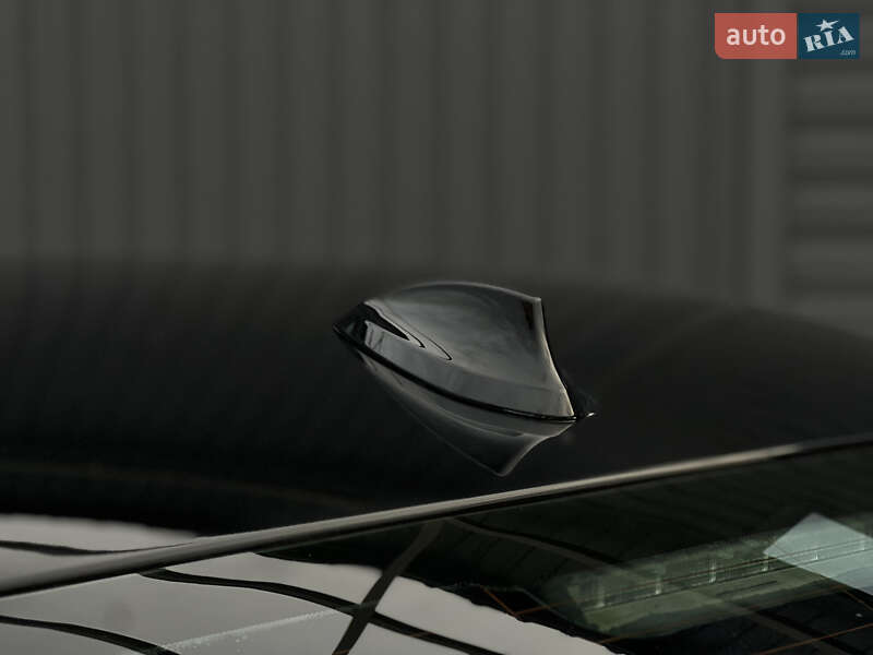 Седан BMW 3 Series 2013 в Кропивницком